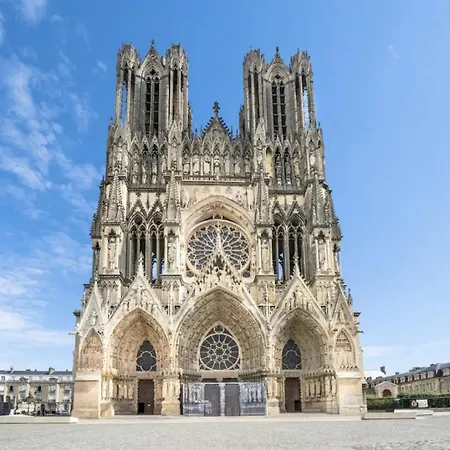 Le Sarrail - Hypercentre Et 12 Couchages * Reims