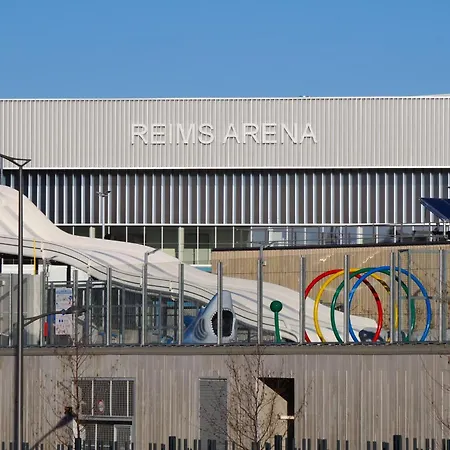 Le Sarrail - Hypercentre Et 12 Couchages * Reims