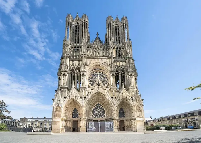 Le Sarrail - Hypercentre Et 12 Couchages * Reims